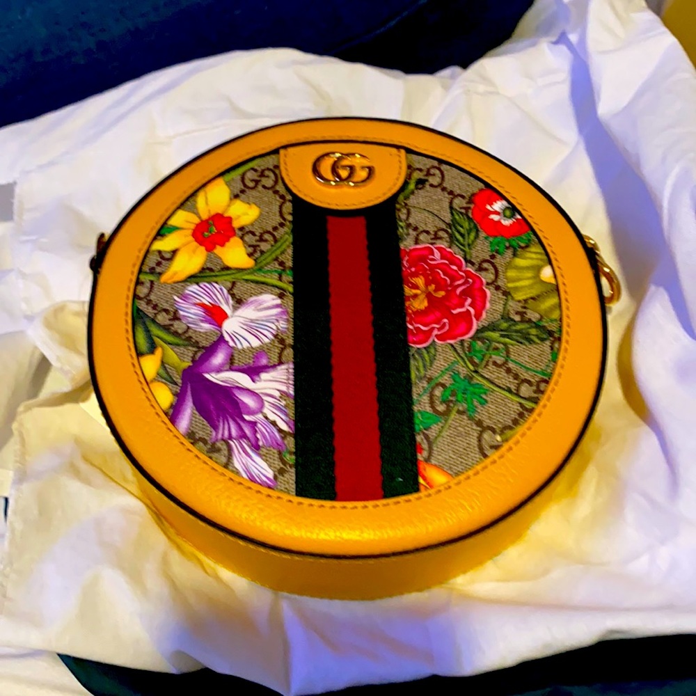 Brand new Gucci crossbody round bag
